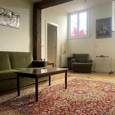 Appartement A Lived-in With Soul